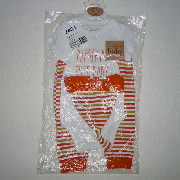 Rae Dunn* Baby Pant Set With Hat "Pumpkin Spice Baby" 3 Snap Bottom Onesie~ 6-9M - Picture 2 of 8